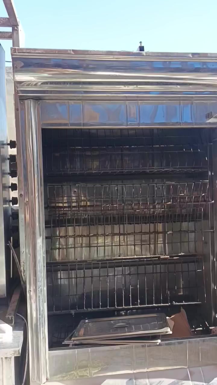 غراض مطعم لبيع السعر خاص 
أسعار مناسبة جدا   ***********
