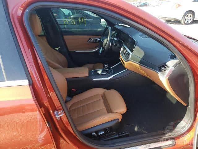 للبيع Bmw 330
حادث بنيد وخشم الجاملغات صور الحادث مرفقات بالصور بدون دواخل سياره جاهزه بدون نقص مكانها بابل شارع ٤٠ ماشيه ١٤٩ 
السعر ٢٣ مجال بسيط للاستفسار *********** متوفر واتس
