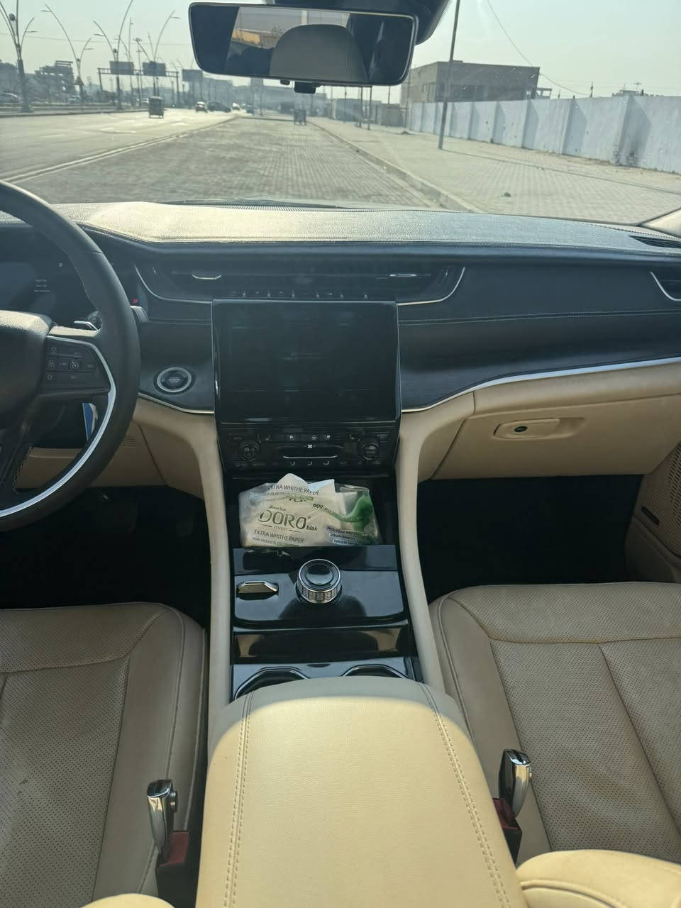 للبيع جيب لمتدد بلاص2023
السعر280$ ورقة التصال ع رقم 0770570944

مواصفات فول الفول الأخير أعلى أوبشنات

السيارة كراند شيروكي لمتدد بلاص

داخل السيارة عسلي من الجلد الفاخر

بنوراما قطعتين اسود

5 راكب

لون السيارة ابيض

المحرك: 6 سلندر 3600 فور ويل

ماشي 29 ميل

5 كامرات 360 درجة حتى كامرة بالمراية داخل السيارة

المواصفات:

* دفع رباعي 4x4

* رادار امامي مع مانع تصادم

* تحذير الخروج عن المسار .

مساج في كرسي السائق

مساج في كرسي الراكب..

* نظام التحذير التلقائي الصوتي عند اقتران اي سيارة في الطريق

* مستشعر نوم السائق مع نظام التوقف الآلي

* تحذير نقطة عمياء

* نظام تحذير عند التقاطعات.

نظام الفرامل التلقائي

* نظام تحذير عند تجاوز السرعة المحددة.

* نظام تقليل الضجيج داخل المقصورة

* إنارة داخلية محيطية.

* شاحن موبايل وايرلس

* تعديل وضعيات مقود السائق كهربائيا. وعكس السائق كهربائيً

* نظام الصوت من ماكنتوش مع 19 سماعة.

* سقف بانوراما

* شاشة كبيرة 10.1 انج

* نظام الخرائط (GPS)

* عرض خرائط الطريق على لوحة القيادة لوحة قيادة بقياس 12 بوصة.

* كاميرا محيطية 360 درجة

* 4 كاميرات خارجية مع بخاخات ماء للتنظيف. الكامرات منافذ يو اس بي وتايب سي امامي وخلفي مع منافذ كهرباء

* مصابيح أمامية زنون

* كشافات ضباب زنون

* دخول ذكي.

قفل ذكي عن طريق لمس اليد

* بصمة على 5 أبواب للدخول الذكي.

* تشغيل عن بعد.

* صندوق خلفي كهرباء 

* إضافات من الخشب الطبيعي للمقصورة الداخلية

3 وظائف للستيرن

* ذاكرة لحفظ وضعيات الجلوس للسائق.

* كراسي أمامية كهربائية

* كراسي أمامية تبريد وتدفئة.

* كراسي خلفية تبريد وتدفئة

* ستائر للنوافذ الخلفية.

* حساسات امامية.

* حساسات خلفية

* مكيف خلفي مع وحدة تحكم عن بعد.

* تدفئة ستيرن وتبريد

* مانع تصادم خلفي

مانع تصادم امامي

* بلوتوث تلفون

* كاربلاي

* محدد سرعة

* نظام التشغيل والاطفاء الاوتوماتيكي (بدء التشغيل التلقائي)

* نظام بريك اوتماتيكي (نظام الكبح التلقائي)

* وبيه هواي مواصفات بعد وهواي

مكان السيارة البصره 

منفيس تترقم كل الحافظات  التصال ع ***********
