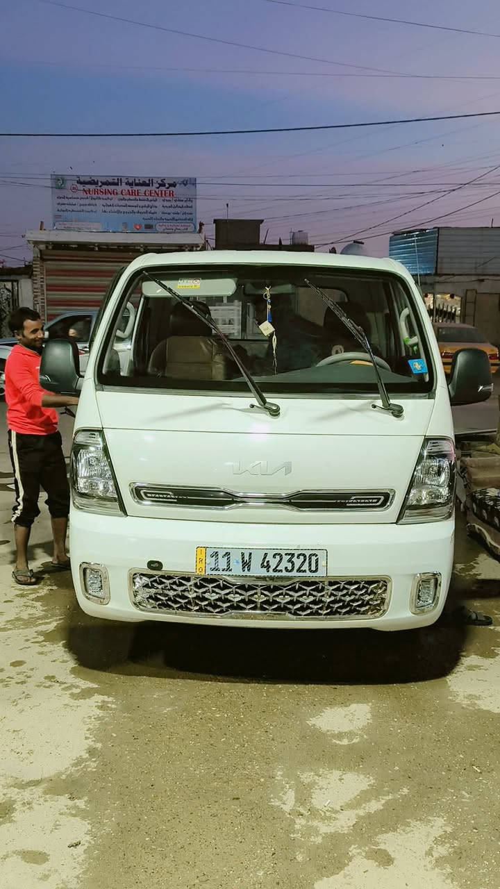 سلام عليكم من رخصت الادمن
كيه موديل ٢٠٢٤ رقم بغداد كفاله عامه بسمنه شرط التحويل سياره جديده مال جناي معروضه ١٥٨ وبيه مجال حك الجيه ***********
