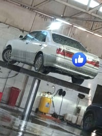 ملكه • ٢٠٠٢ • واحد اذار