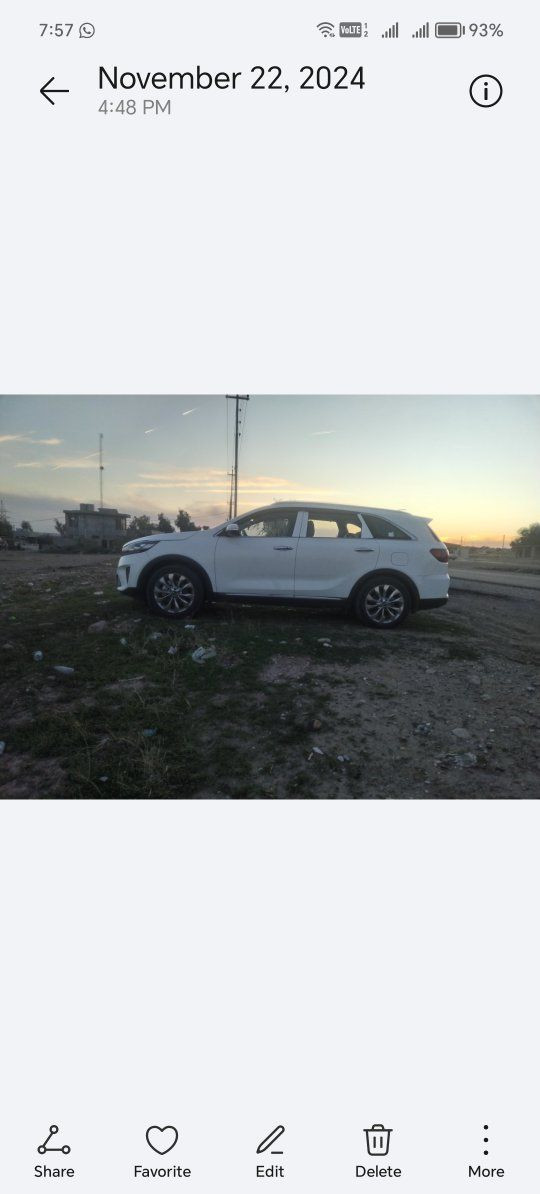 اللهم صل على محمد وال محمد
من رخصة مدير الكروب 

سورينتو موديل 2020  خليجي
رقم اربيل

 ماشيه 68 

6.سلندر.      دك جرص بل 120

7 راكب

3 قطع تبريد بس باب خلفی

بصمتين 

جنطه كهربائي 

مري شفط 

اشاير بلمري 

حساس امامي خلفي 

شاشه دواره 

كشنات جلد كهرباىي 

لايت زينون 

المكان کلار 

***********.           السعر 275
