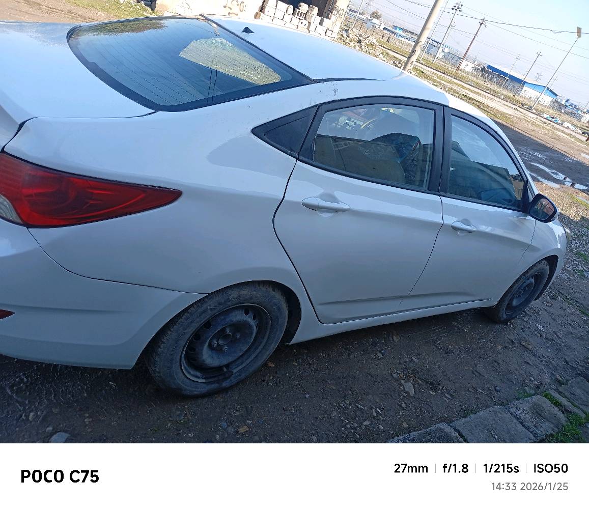 ♦️اكسنت مضلع للبيع 
السلام عليكم اخواني اكسنت مضلع موديل 2011 السياره مال جنايه السعر79ورقه وبيها مجال للطيبين العنوان السليمانيه لا واحد يخابرني ويكول ها اني ببغداد ماكدر اجي ترا شبعنا منها
♦️صبغ عام 
♦️ تخم تاير جديد
♦️ كشنات جديد مال 2016
♦️بيها ضربه حوض ما واصل للاسبير 
♦️للتفاصيل أكثر ادخل خاص او اتصل على هذا الرقم ***********
ارجو ادا ما تريد تشتري لاتراسل