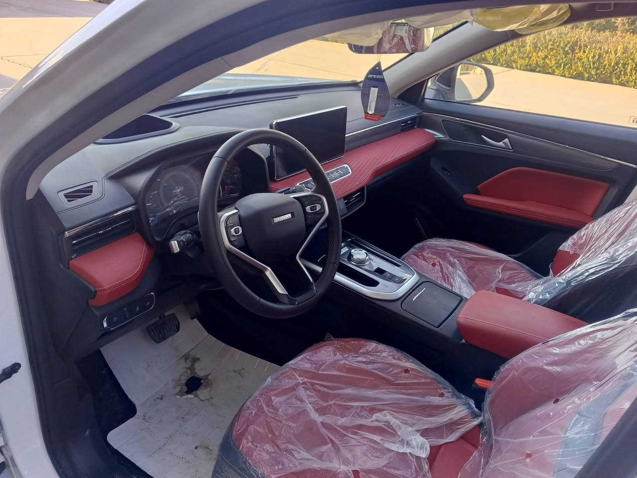 للبيع او المرواس هافال جوليان 2025 باسمي
فول مواصفات أعلى فئه بانوراما طكتين
محرك 1500 تيربو رقم بغداد
كير ماوس 7نمر دبل كلچ 
دخول بصمه ذكي 
مسافة مقطوعة 2000 كيلو زيرو تعتبر
شاشه فول كار بلي واندرويد اوتو
داتو شو لعداد السرعه 
حساس امامي وخلفي
رادار امامي مع نقطه عمياء
كامره دوارة 360 درجة 
اصطفاف ذاتي 
هندبريك بصمه 
تحديد مسار
تبريد قطعتين مع تدفئة المقاعد الاماميه

اربع مود للقياده(اقتصادي -ثلجي-عادي -رياضي)
نضام منحدرات
لايت زينون تحكم أعلى وأسفل مع لد نهاري ويلكب 18
داخل جلد لون احمر مع اسود
السعر المطلوب 205$ وبيها مجال 
للاستفسار ***********
