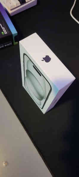 للبيع: iPhone 15 جديد غير مفتوح – لون أسود  128gb

التلفون جبته وياي من كندا

داخل الباكيت، غير مفتوح

السعر: 950 ألف د.ع

ويّا كفر يحتوي على بطارية يصبح السعر: 1,050,000 د.ع

للاستفسار: ***********

يوجد اغراض اخرى للبيع بغداد
