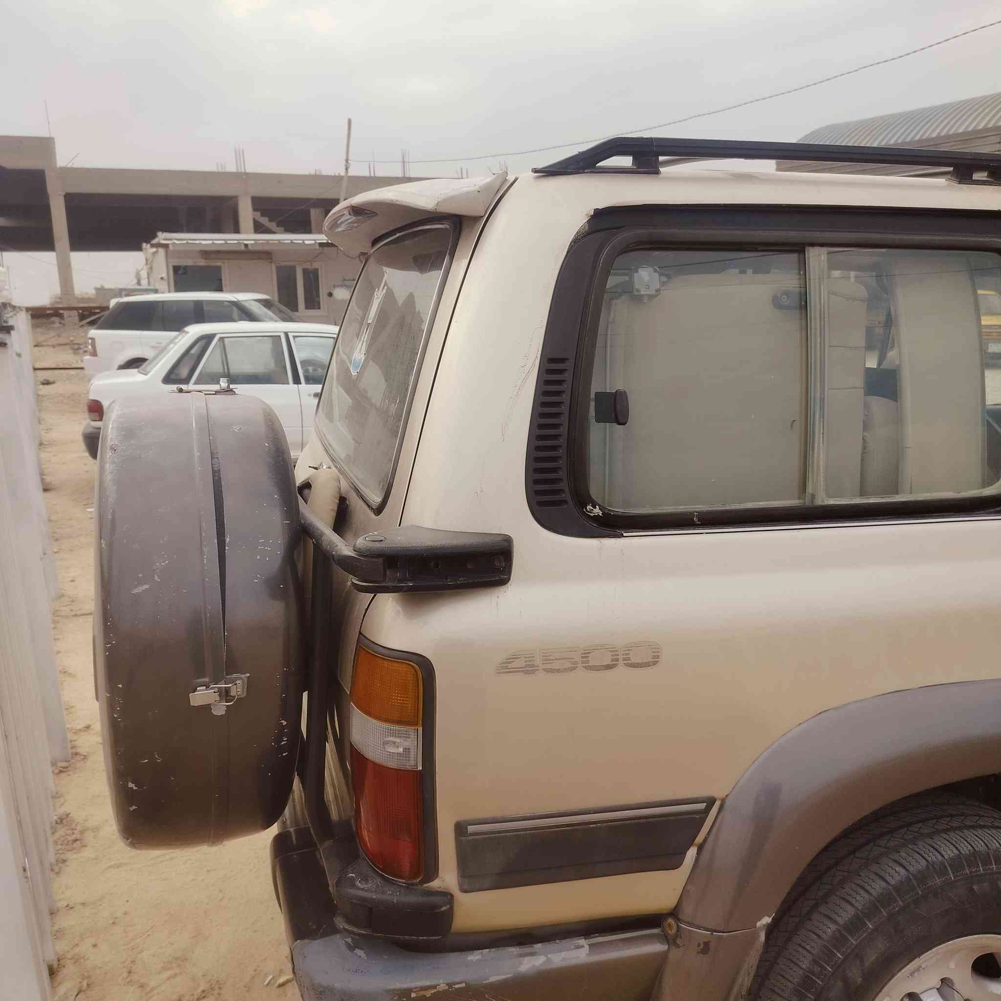 السلام عليكم
ليله علوي موديل 97 ابلادي جديده مال جناي بيه 3 قطع صبغ فقط كير مكينه بل باكيت السعر بلاش 80 وبيه مجال ترهم امراوس مكان خان النص بين كربلاء ونجف ***********
