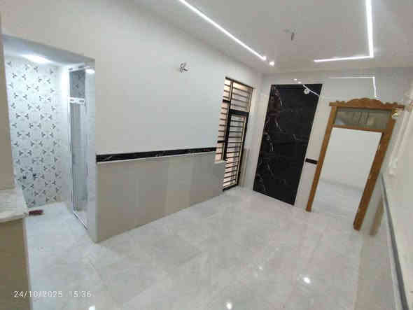 دار للبيع مساحه ١٠٠متر طابق ونص بناء حديث خريطه مفتوحه
مطلوب للمصرف ١٠٠ مليون 
تطلوعه ٤٥ مليون لمدة ٢٠ سنه 
مكتب بيعة الغدير 
***********
