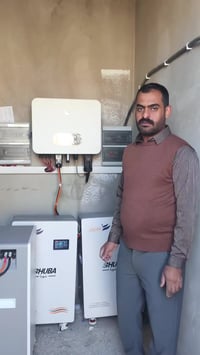 منظومة شمسية • انفرتر ١٢ كيلو واط • بطاريات ليثيوم