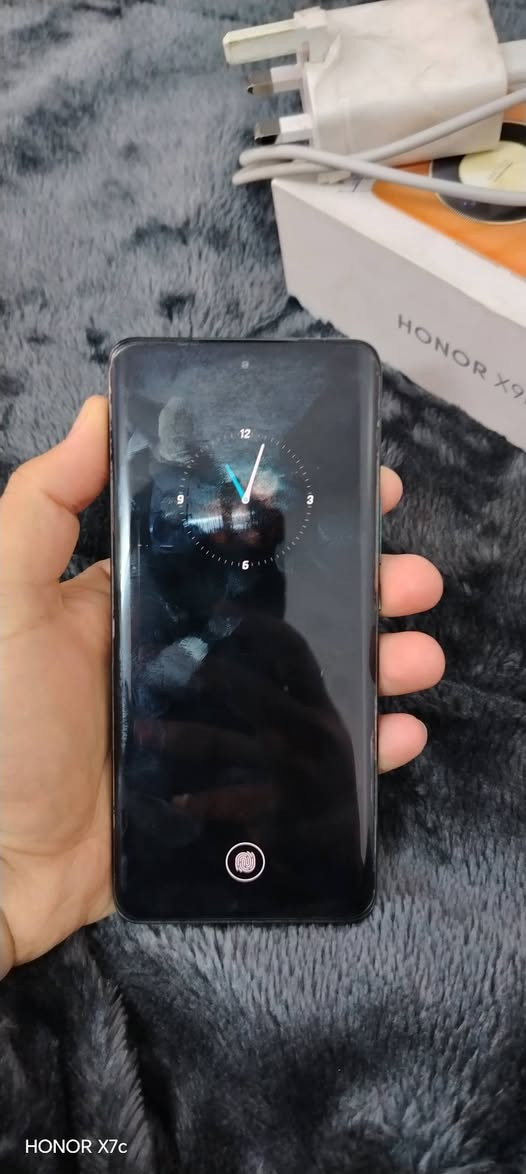 السلام عليكم هونر X9b للبيعالرام 12+12
الذاكرة 256
العنوان الموصل الايمن اصلاح الزراعي
السعر 250 و بي مجال و الغراض كاملة
***********
***********
