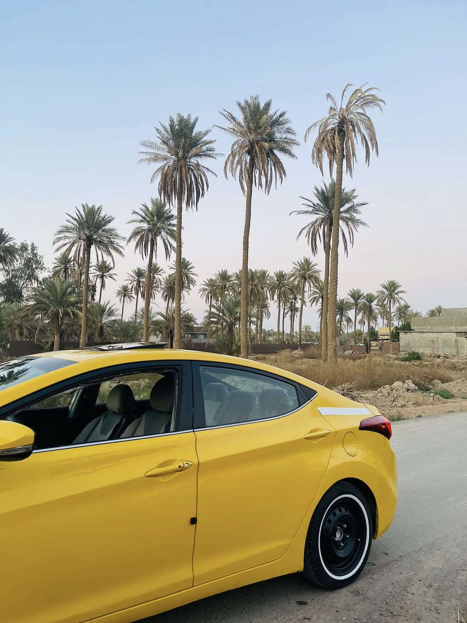 سلام عليكم لنترا موديل 2016امريكي حادثه جاملغ وبنيد مكينه 1800دوش فول واحد ع واحد مكينه كير تبريد حداديه تخم تاير كله جديد مكاني بابل لسعر 102وبيه مجال قليل 
***********
