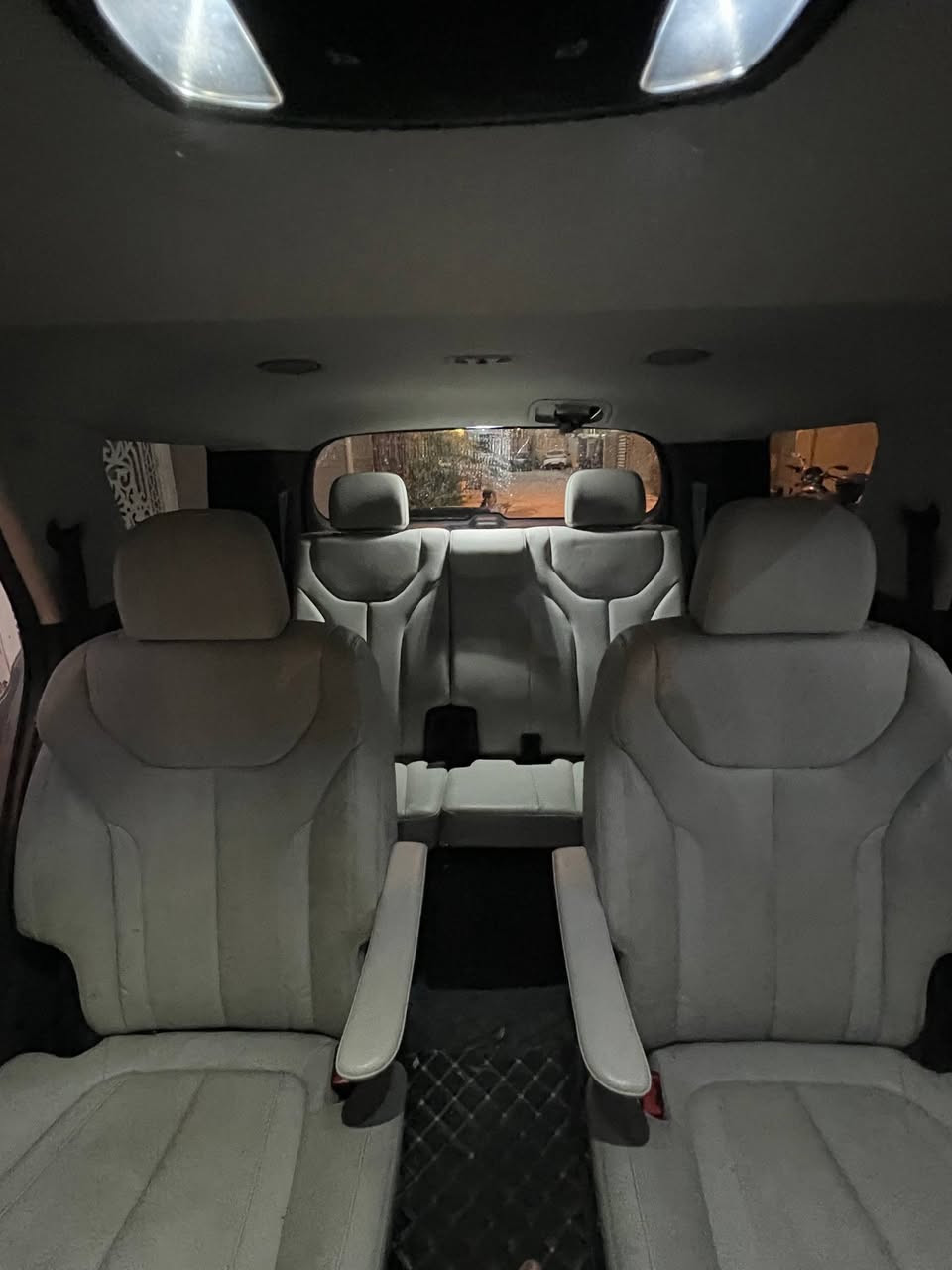 السلام عليكم هونداي بلسايد
موديل ٢٢
رقم اربيل 
اموصفات :تدفئه كشنات 
فتحة سقف 
كامره خلفيه 
سياقه ذاتيه 
رادارات 
اربع حساسات 
كشنات منفصل 
تحكم تبريد خلفي 
جنطه كهربائيه 
ڤي اي بي 
داخل بيجي 
رادارات مري 
نضام تسحلق 
سستم صوت 
دمام 
فورويل 
تخم تاير جديد 
تحكم ستيرن  
كشنات كربائيه  

السياره ماشيه ٦٠  
وارد امريكي  

للستفسار ***********
