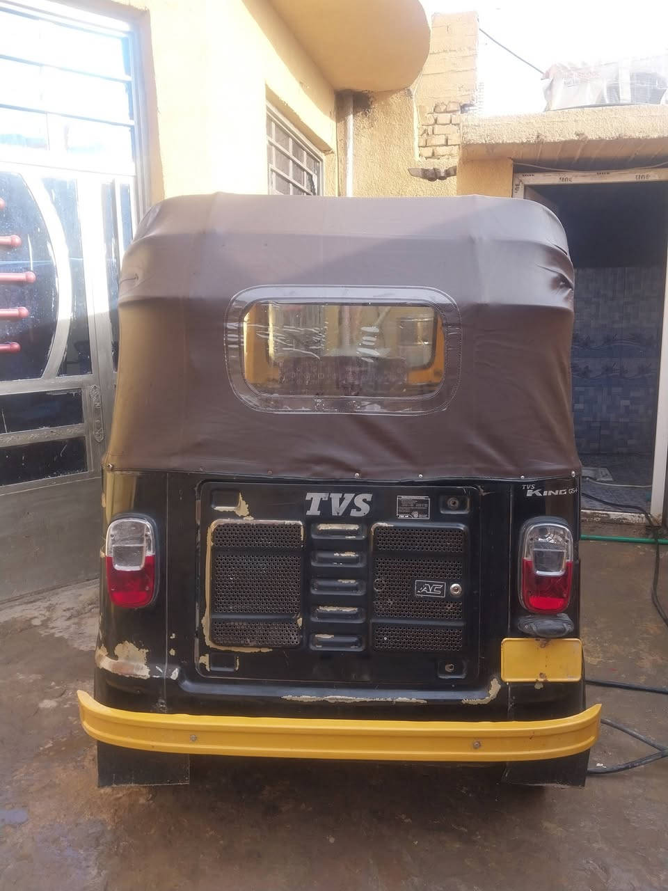 كفاله عامه من صبغ وضربه كبل للشارع ٧وراق اصليه مدينه الصدر مكينه ٢٠ كبل للشارع موديل ١٨ سعر ٢٧٠٠وبيه مجال قليل ***********
