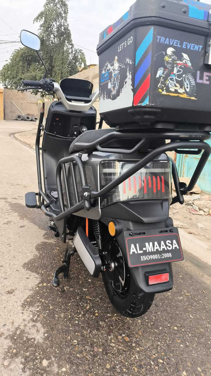 دراجه شحن للبيع السعر 750 وبيها مجال
***********
