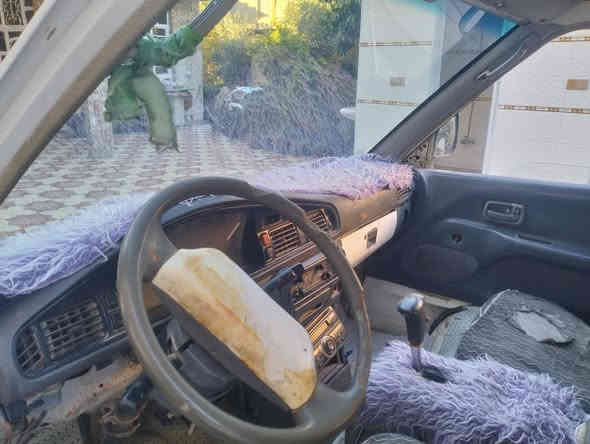 السلام عليكم فاره موديل 95محرك كير مكفولات سياره حلوه وجاهزه للشغل مابيها اي نقص 
السعر 22 وبيها مجال 
مكان الحسينية مال راشديه 
***********
