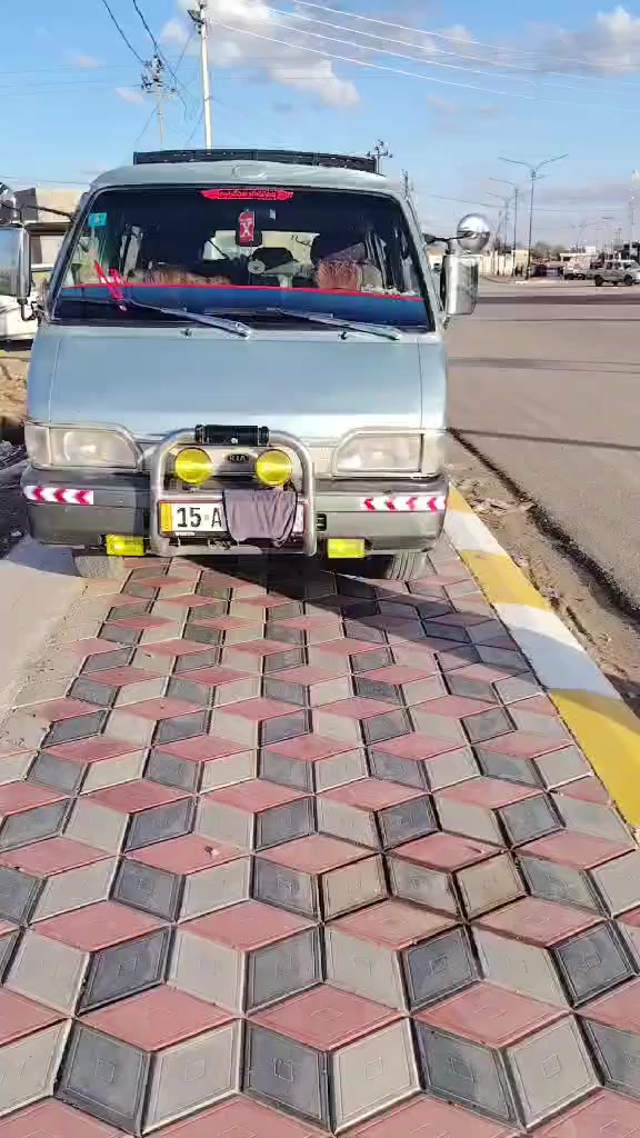 السلام عليكم
كيه بسته موديل ٩٣ رقم حمل. السنويه الى ٢٠٣١ سياره جاهزه مرشوشه جماليه السعر ٤٥ وبيها مجال ***********. ***********
