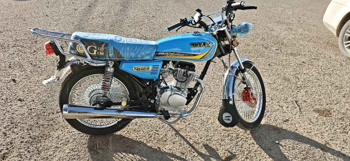 للبيع دراجة ...
سولنك موديل 2025 
4 كير ...125cc
شديتة بالعيد الصغير...
موطور شخط مابي 
دهنو امزويل 
السعر 850 بي مجال للشراي
***********

