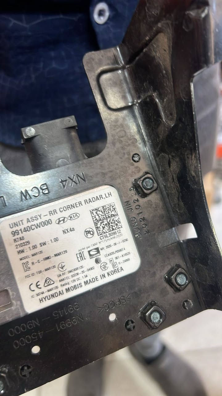 سلام عليكم تتوفر غراض توسان 2025 وغراض كي فايف2022 و2025 وغراض النترا 2024 وغراض سبورتج 2024 واتصال ***********
