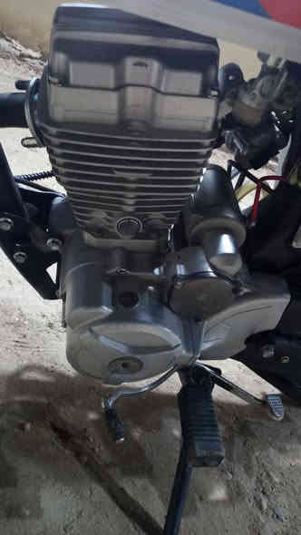 السلام عليكم محرك للبيع دايون عضم موديل 23 محرك نظيف السعر خاص
الرقم ***********
