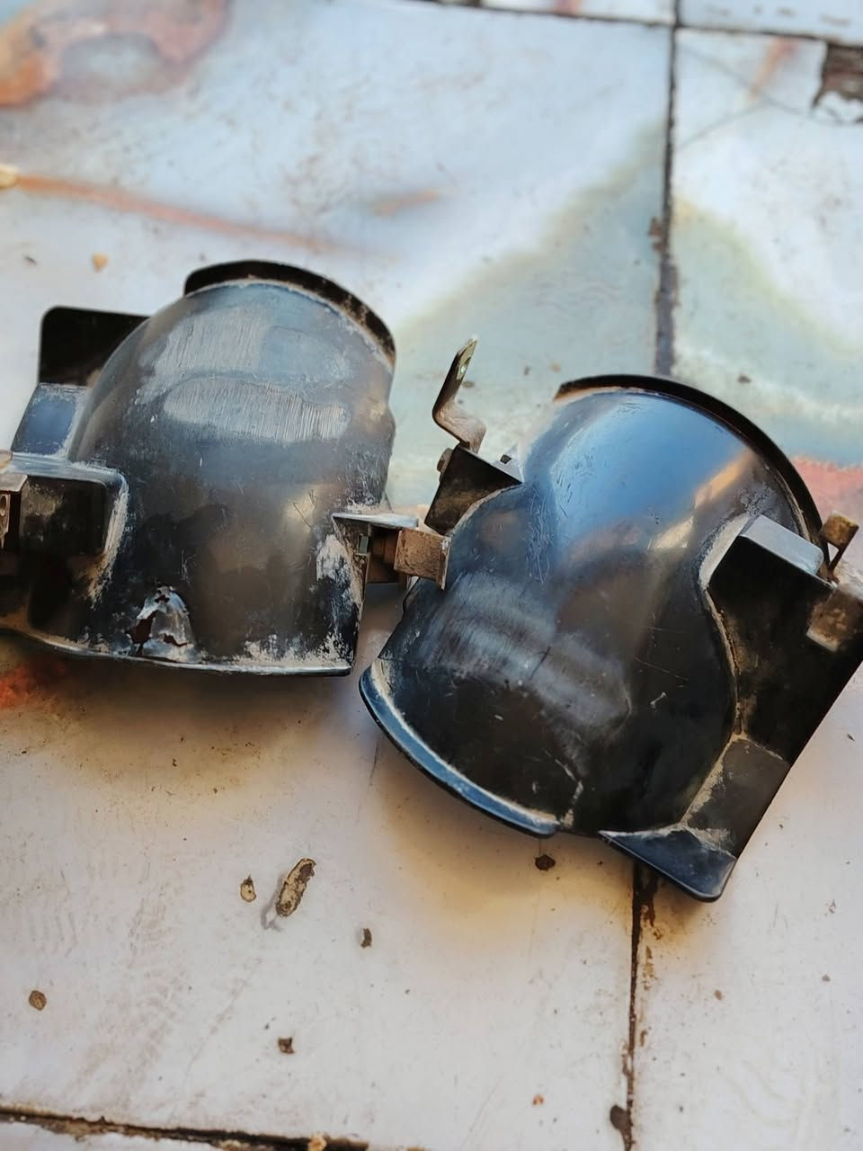 سلام عليكم غراض كامكو تفصيخ شرط نضيف شتحتاج راسلني كلجات امامي خلفي قبق تبريد كامل شيال كامل وياله فلنجات لايت امامي تجوه. جويتر  كفرات هنه وترايش  عوزهن صبغ صالنصه تفصيخ رقم لتصال ***********
