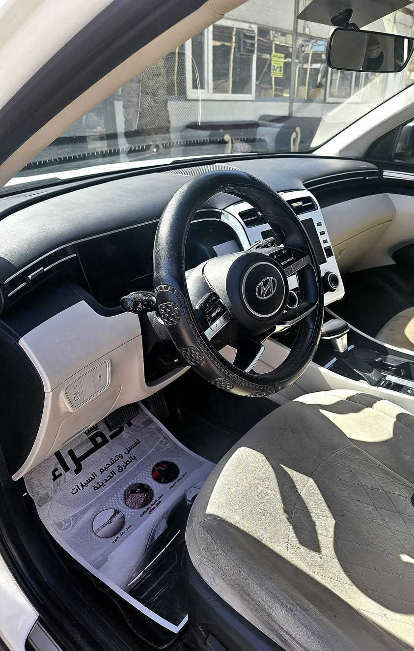السلام عليكم، توسان موديل 2023 خليجي رقم بغداد، صاحب السيارة بكربلاء، السيارة نظيفة جدًا واستخدام داخلي فقط قليل ماشية 82 الف كيلو، بدون أي ضرر، والسعر بي مجال، للتواصل ***********
