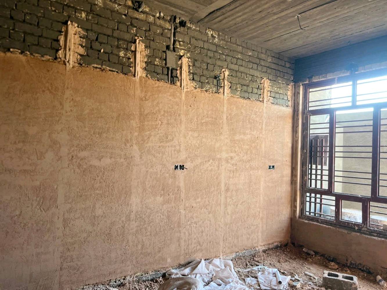 لبخ سقل المتر ٦
لبخ ونثر المتر 6ونص
لبخ اجراره ٥

لبخ تصفير المتر ٧

لبخ تشميع خارجي 3 

لبخ تشميع داخلي 2ونص

الخاص مفتوح حياكم لله
تواصل