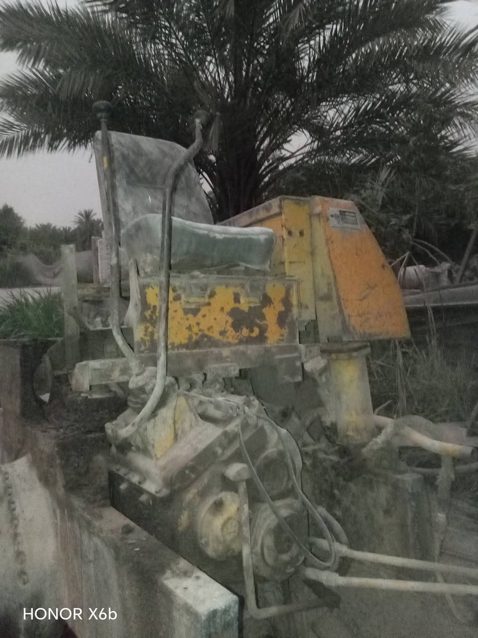 سلام عليكم
غراض ٦٥ للبيع
تانكي كاز  جكات مال سجينة قاعدة روتر نضيفة بنيد *********** مكاني بابل
