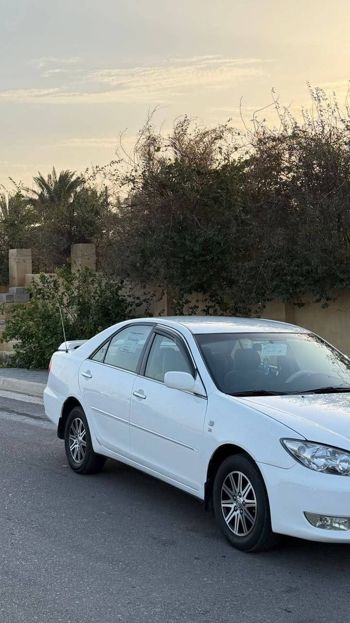 السلام عليكم
كامري 2004 خليجي

محرك 6V

رقم بغدادالماني .

شرط التحويل..

مشروع وطني  ...

تخم تاير جديد

صدر امامي خلفي كلو جديد 

تبريد تدفئة شغالة... 

السياره بيه صبغ فقط هلال الجاملغ الخلفي 

اما باقي السياره مكفول 

موجود سونار السياره 

مكان السياره صلاح الدين الضلوعيه الجبور 
مرحبا ***********
