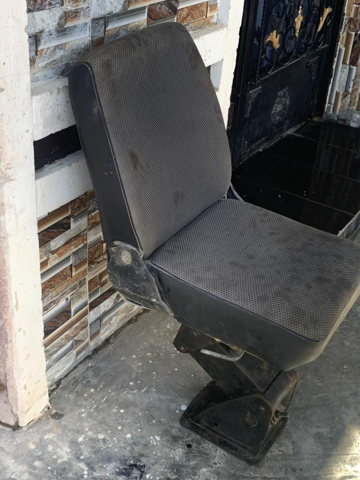 كشن للبيع متحرك دبل شقال ***********
