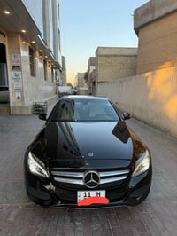 C300  2018  ماشية ٨١ الف ميل  لايتات جدد  تايرات جدد  باتري جديد  سونا...