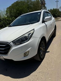 توسان خليجي ٢٠١٥ مكينه ٢٤٠٠   السياره بيها صبغ مكانات أبيع حزام رش  اث...