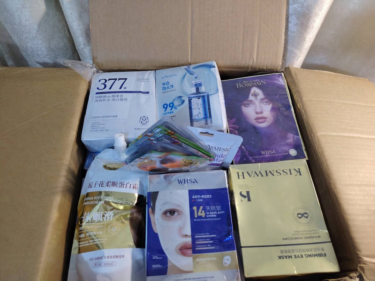 كارتون قناع وجة عناية 283قطعة سعر الباكيت الف ونص
كل باكيت يحتوي على 10قطع 8قطع،6قطع حسب


**إذا كنت صاحب هذا الإعلان وتريد حذفه لأي سبب، رجاءا أرسل رسالة إلى الدعم الفني**