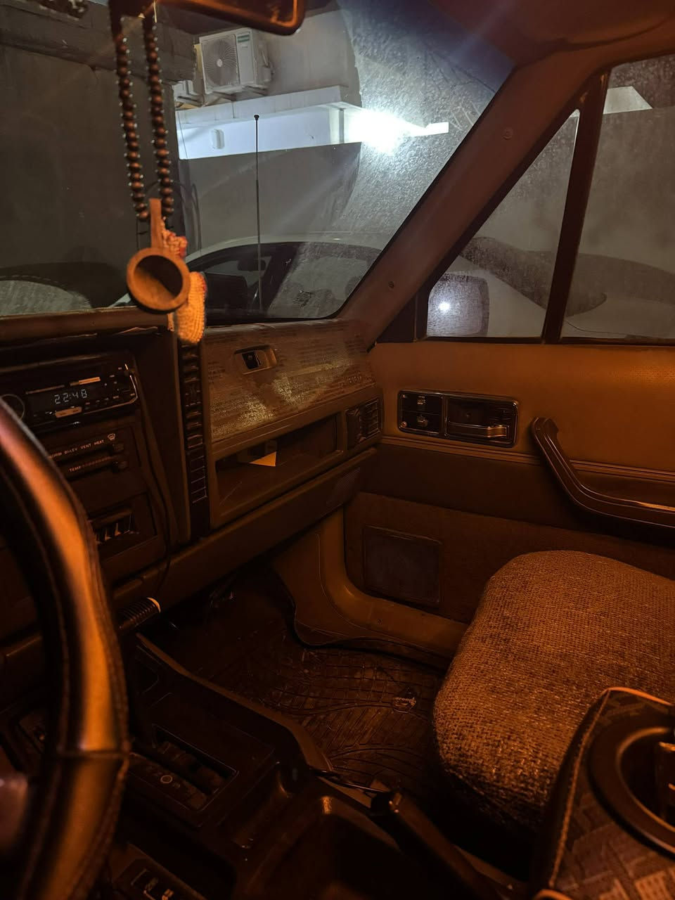 مكلف بل نشر خابر صاحبه
موديل 92 محرك بيلاد 
كلهه شغال بدون نقص 
مكان كركوك 
سنوي عاج منتهي شرط تحويل 
سعر 52 مجال 
***********
