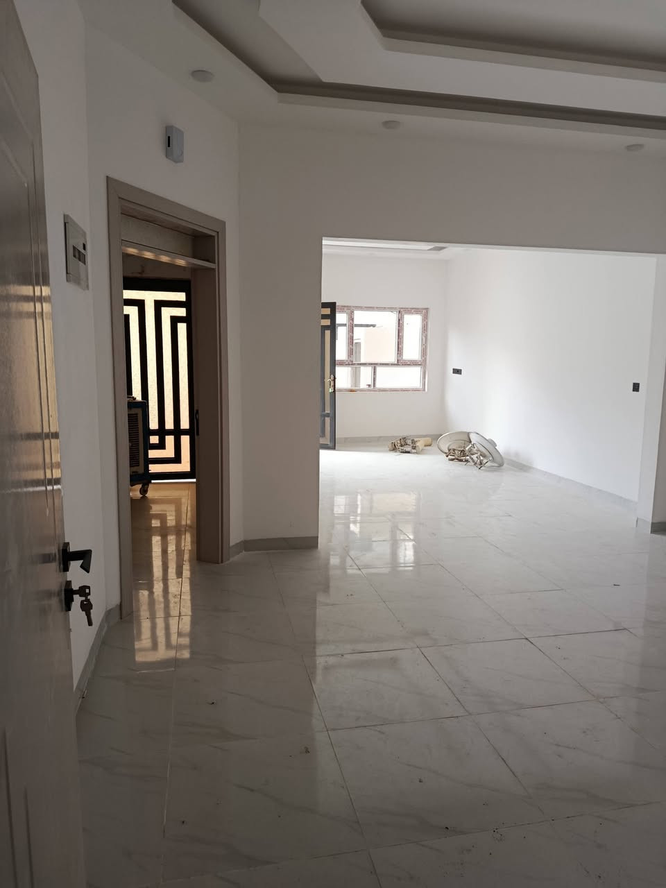 الدار للبيع منطقه حي الملايين الاولى جنس العقار  زراعي بستان ملك صرف نقطه داله يم  جامع الصواف المساحه 160 الواجهه ثمانيه سعر 155 مقابل للتفاوض الاستفسار والمعلومات اتصل على هذا الرقم *********** اسيا ***********
