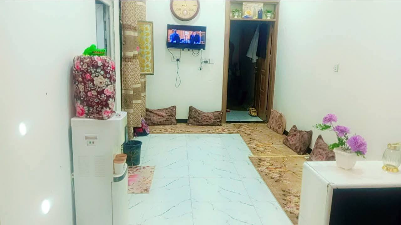 بيت للبيع ⭕️(طابو زراعي سند 25 )(مشمول تطويب خدمات تبليط_)
⭕️المساحة100 متر مربع 
⭕واجهة 5نزال 20
⭕️عنوان الدار  / التقية الثالثة _ 
مقابل حسينية باب الحوائج
⭕️بناء البيت 2025
⭕️بناء  مسلح 
—————————————
           تـــفـــاصـــيـــل الـــدار 
(كونكريت مسلح )
⚜️ غرفه
⚜️صالة 
⚜️استقبال
⚜️مطبخ 
⚜️مجاميع صحية داخلية وخارجية
⚜️طارمه

⚜️ للاستفسار 
  
—
☎️*********** مراجعه الواتساب السعر      47 بي  مجال تـــفـــاصـــيـــل الـــدار  ***********
