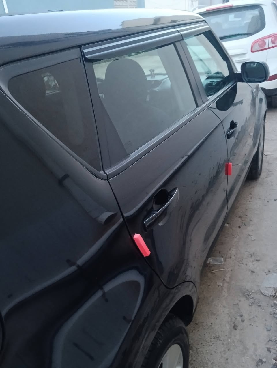 السلام عليكم ورحمه الله وبركاته
كيا صول موديل ٢٠١٥ سيارة ماشية ٩٢ كم كير ومكينة كلها ع بلاد وارد امريكي حادثها بس قبغ جنطة وصور الحادث مرفق وية الصور تخم تاير جديد سيارة ليبل واحد الصندوك معدل ومصبوغ هوة والدعامية الخلفية سيارة اي نقص مابيها ترايها زيرو الاستفسار الاتصال على الرقم *********** متواجد فيس وات ساب 
السعر ١١٥$ وبيها مجال قليل
