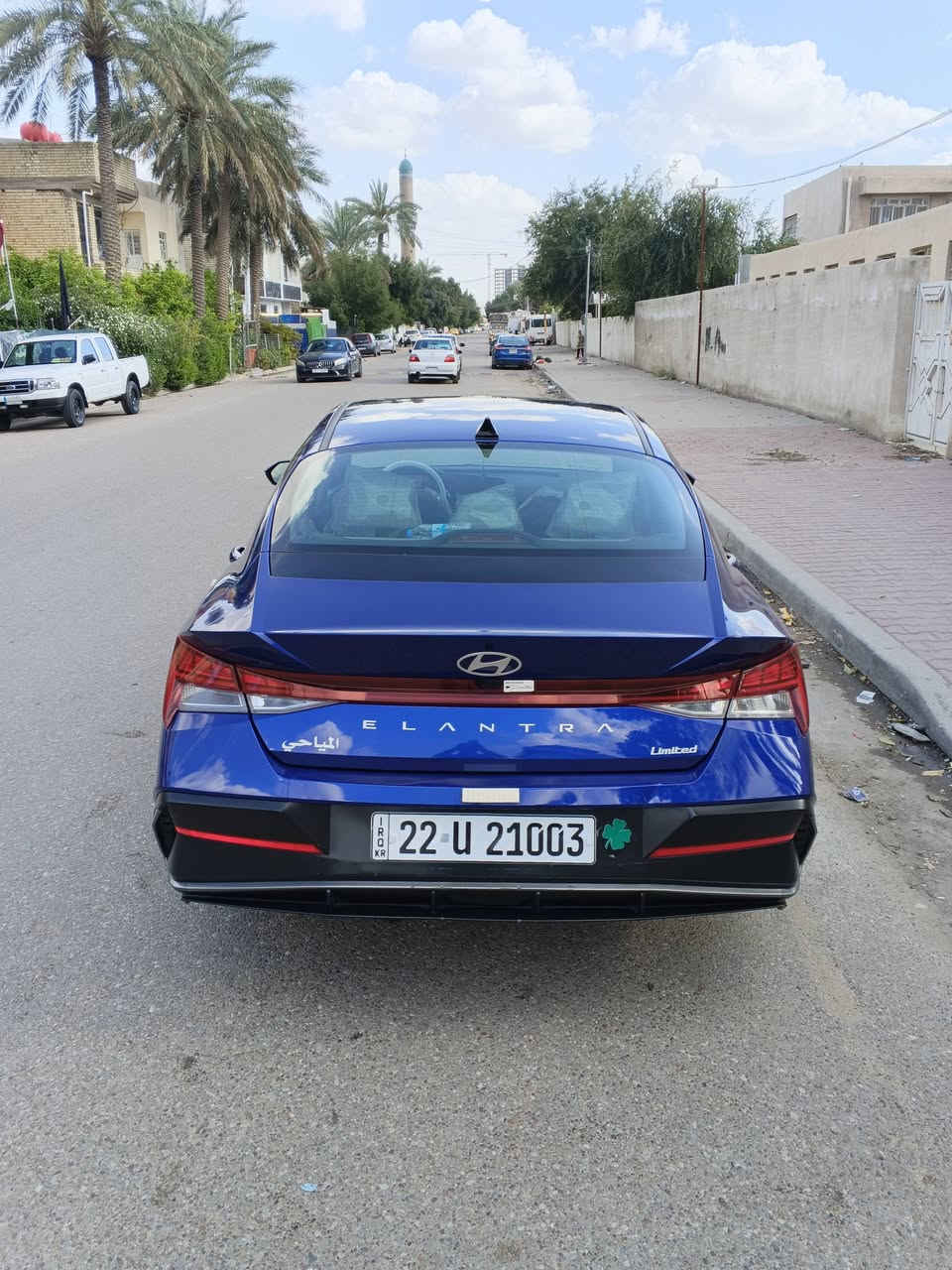 سلام عليكم هونداي النترا فول مواصفات فتحه صقف رادارات حساسات توقف ذاتي تحديد مسار لد متصل شاشه متصله بعد كلش هواي بيهه موصفات   للخير لمدد السياره  مديل 25 رقمهه مميز حلو بسمي السياره مال جناي سياره حادثهه بس بنيد سياره عده البنيد اكلين كلش جديده ماشيه (9)الف بعدهه زيرو سكني بغداد هاذه رقمي ***********
