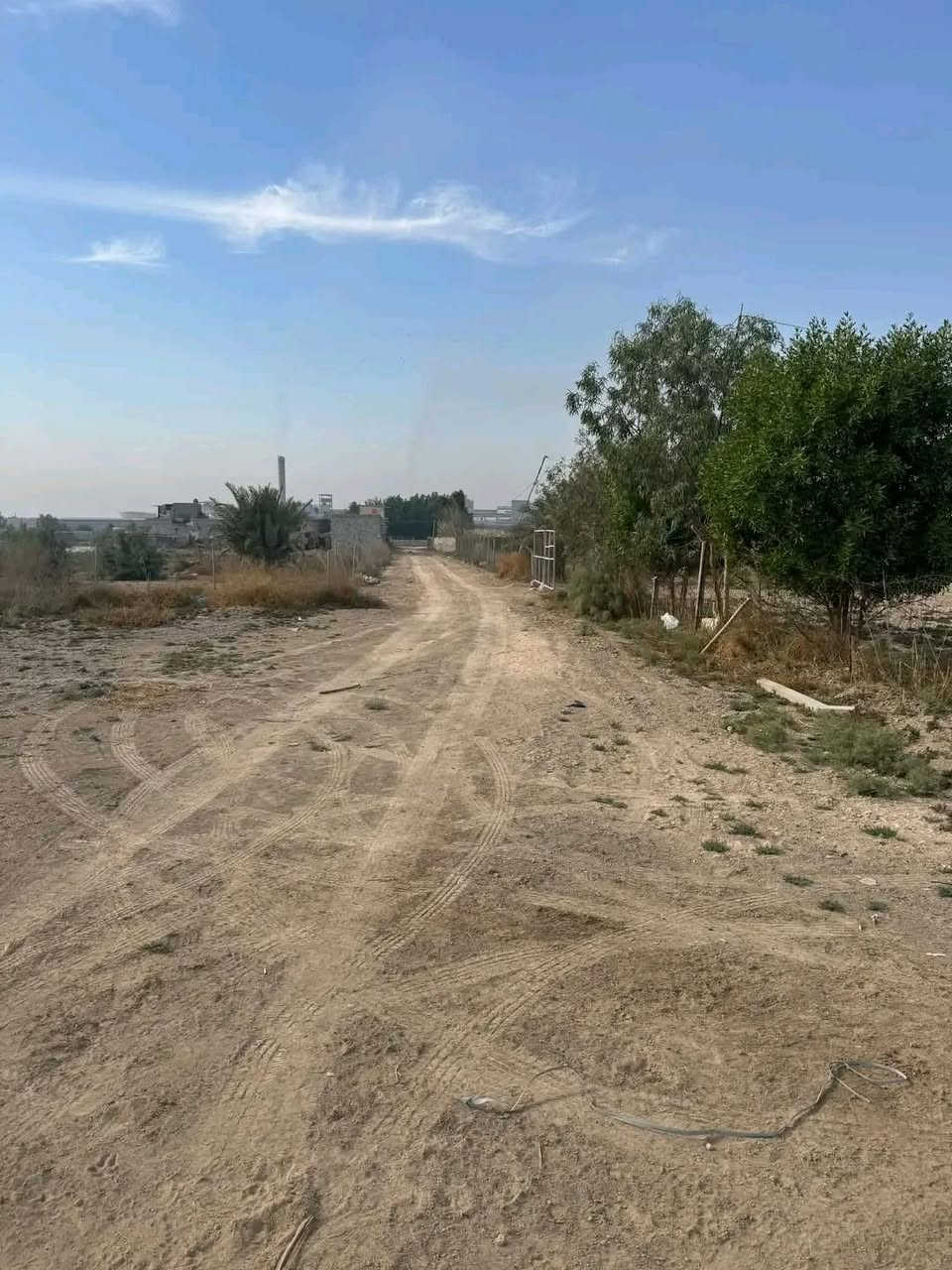 دونمين طابو زراعي سند 25
أرض مزروعه حنطه يم معمل الأسمنت الكوفه سعر الدونم الواحد 35 وبي مجال للاستفسار الاتصال على الرقام او مراسلة الوتساب
***********
***********
