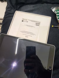 ايباد ٩ نضيف كلش ذاكره ٦٤ شنو عندك مراوس تعال خاص