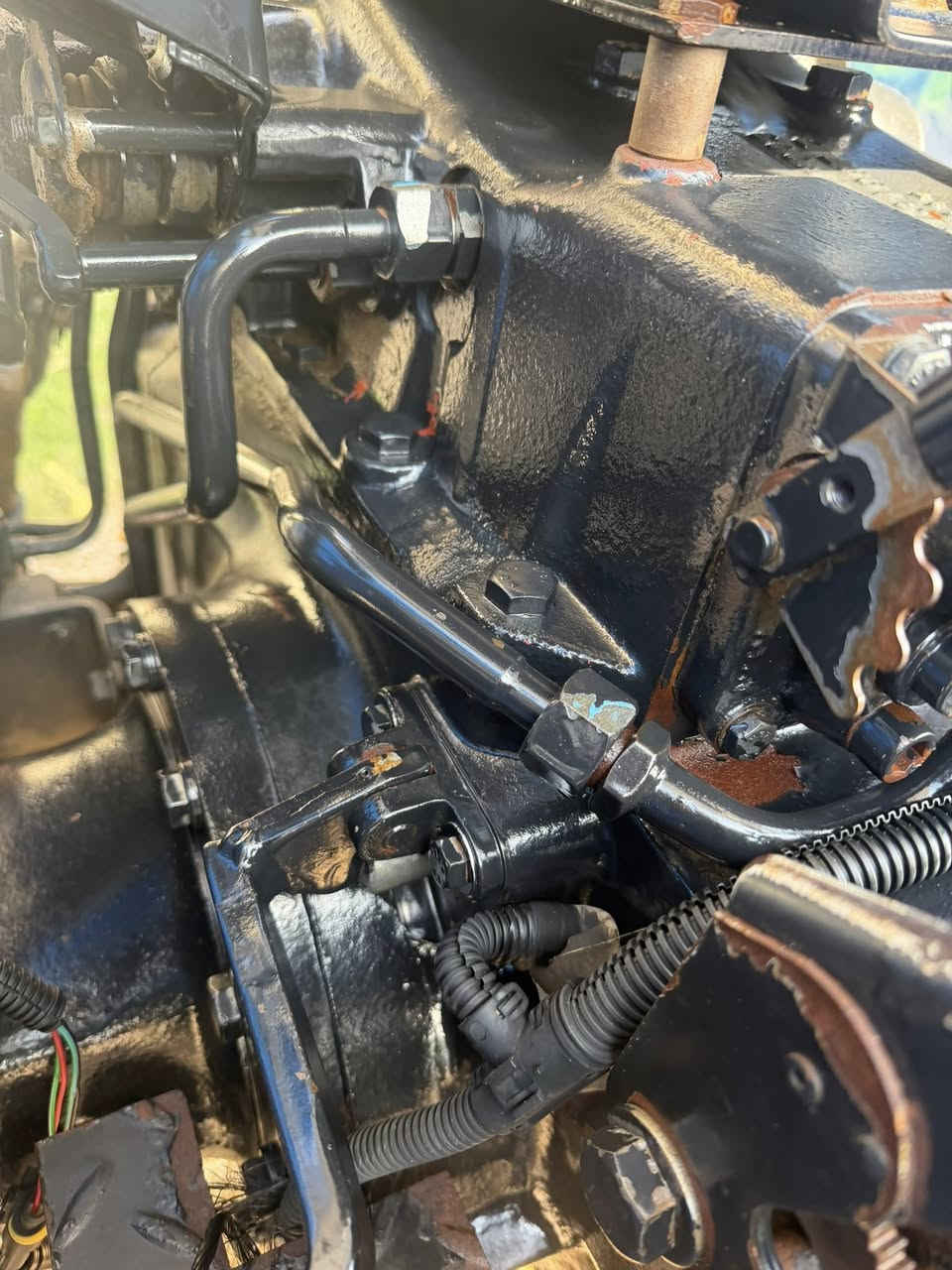 سلام عليكم
للبيع نيوهلند موديل ٢٠١٢ رقم بابل حره تحويل 

مكينه جديده ما مفتوح بيه برغي شرط 

مكاني بابل   الاستفسار

***********
