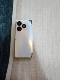 جهاز Tecno Spark Go 2024 مستخدم  ذاكره 64 عوزه بس خارطه  للاستفسار الا...