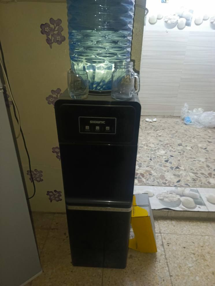 السلام عليكم اثاث جديد مستعمل قليل للبيع الي حاب يشتري تعال واتس اب ***********
