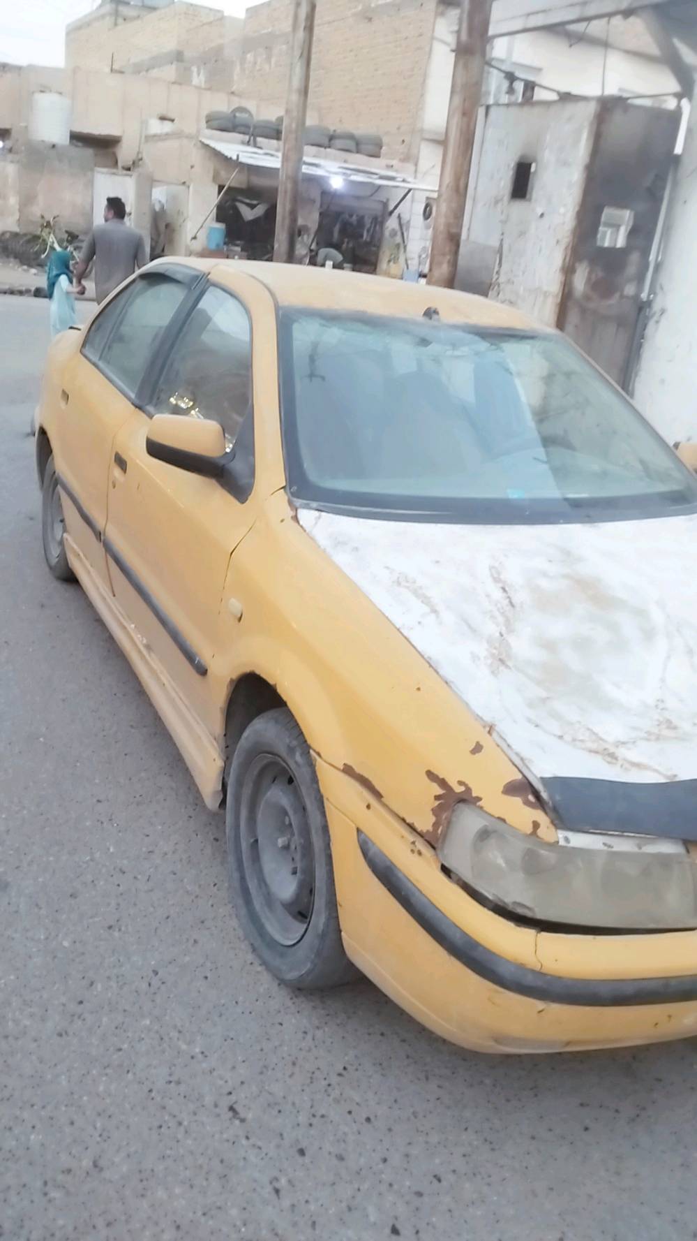 سلام عليكم سمند موديل ١٢ رقم بصره راعيه بالبصره محوره كورلا كير مكينه سنويه صاقطه ب١٧ مكانها ناصرية مركز سعرها ١٦ وبيها مجال