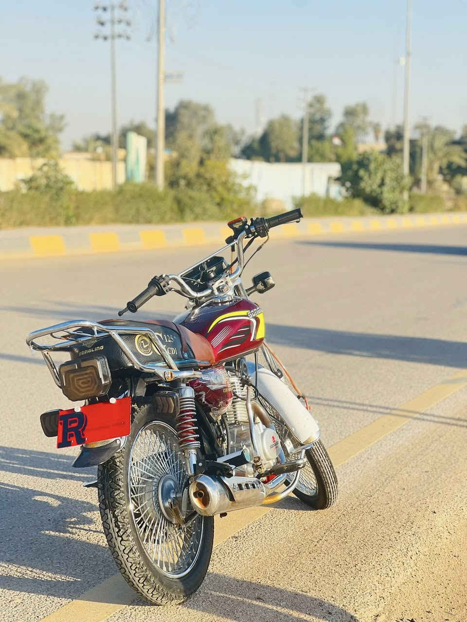 سلام عليكم دراجه تايكر للبيع 

موديل 2025
وراق صوليه 
كهربائيات شغاله 
هندر واحد تشتغل 
لاستفسار ***********
السعر 650
