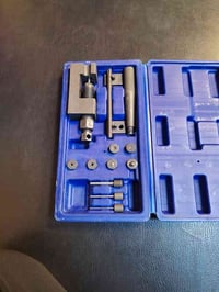 بكج كامل مال زنجيل دراجه مستخدم مره وحده يفتح زنجيل ويقفل زنجيل كل لقي...