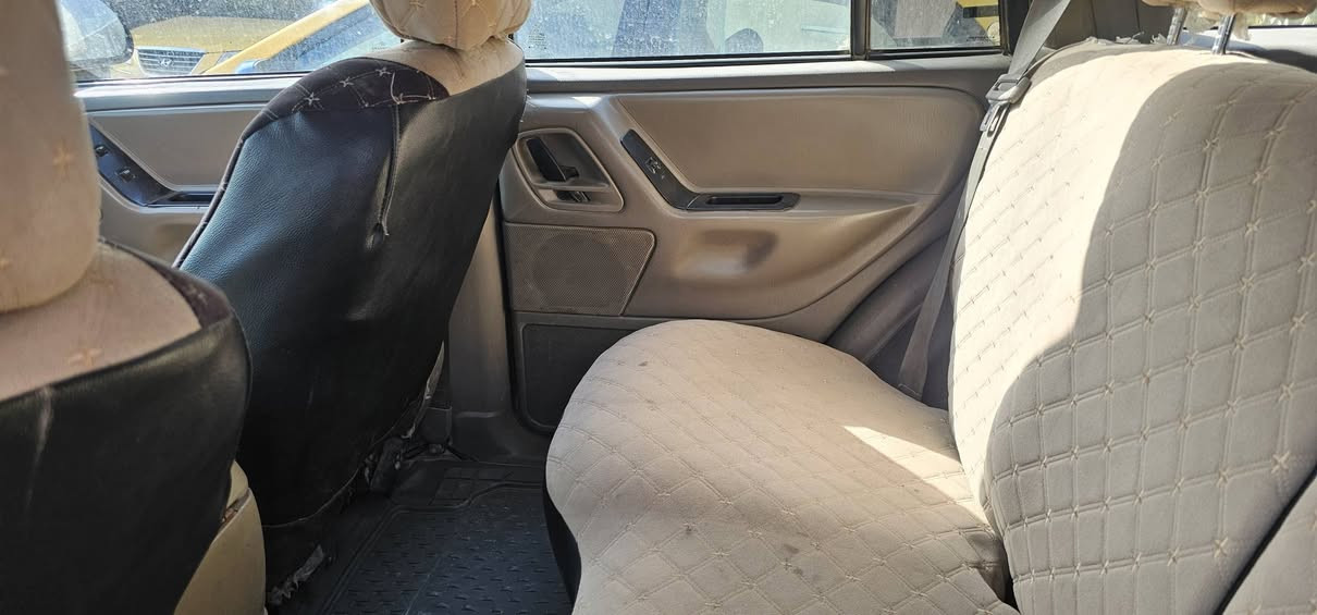 جيب شيروكي ٢٠٠١
رقم بغداد دولي باسمنه 
منضومه خاز 
كير مكينه ٦ سلندر  
  صدر ٨٠ ب ١٠٠ 
تخم تاير ٧٠ ب ١٠٠ 
كهربائياتها كلها جاهزه 
صبغ مكانات ميهم بنسبه الموديلها 
اكفلها من ضربه قويه وشواصي ولغود 
سعرها ٥٨ 
مكاني ديالى  تقاطع القدس ***********
