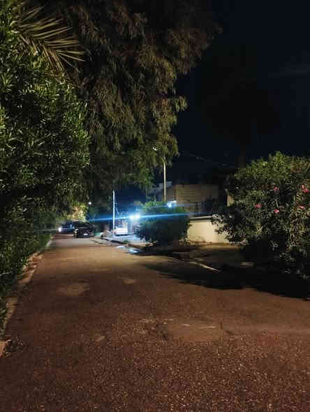 بيت للأيجار المساحة 500متر
مكان البيت في بعقوبة التحرير حي الاوقاف مقابل معهد الفنون الجميلة مجاور شارع المدارس البيت يرهم لعائله و يرهم لمكتب و يرهم لمخزن و يرهم لروضه أو لمدرسة فيه كراج يتسع ثلاث سيارات وحديقه و7غرف 
للتواصل: ***********
