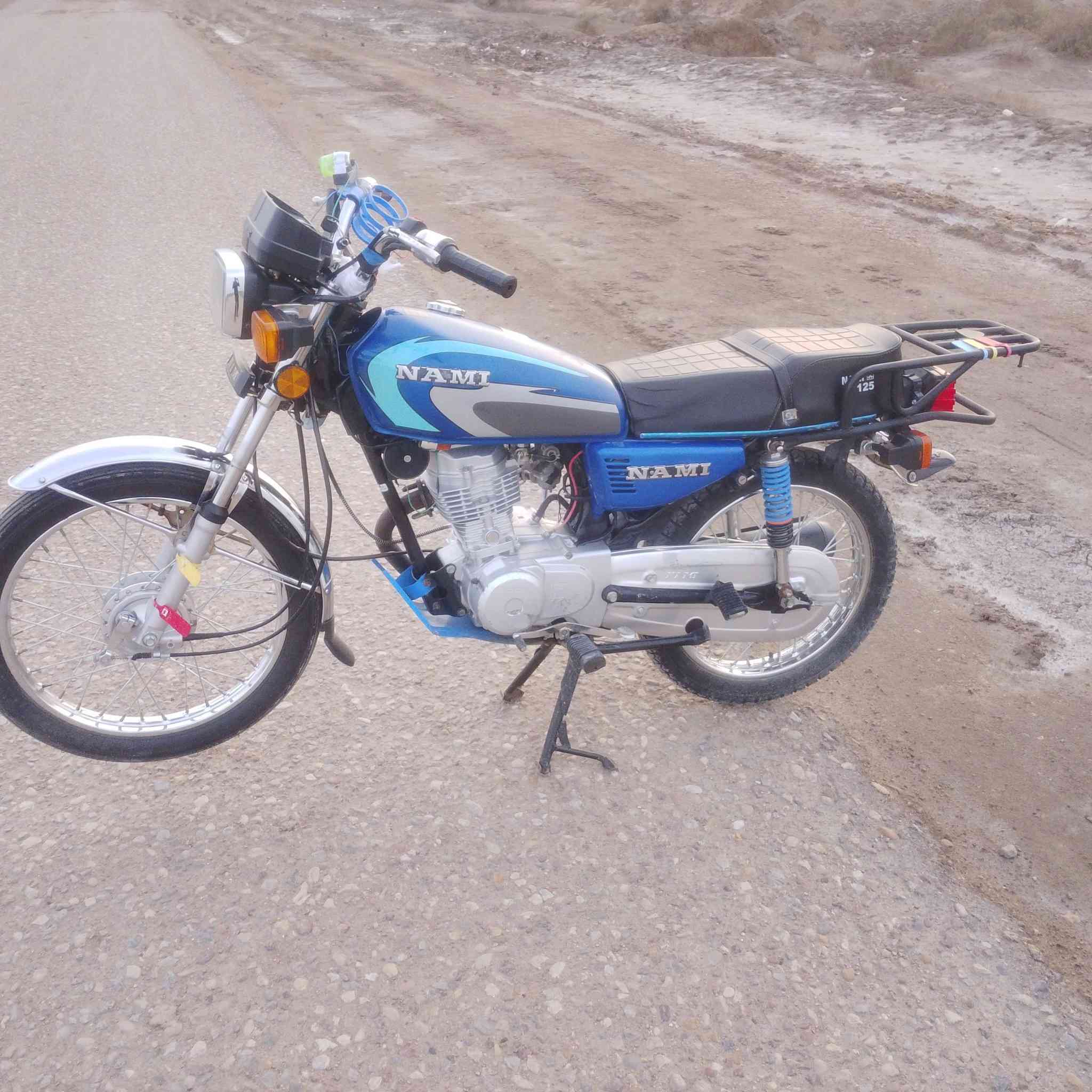 سلام عليكم دراجة للبيع موديل 20 اوراق اصوليه تعمير 24 مكفوله السعر 750 وبيه مجال  العنوان رفاعي اسفسار على الرقم ***********.
