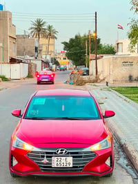 النترا 2019  محرك 2000 كير AT  بلاد مكفولات  حادث بسيط راجع نفسه السيا...