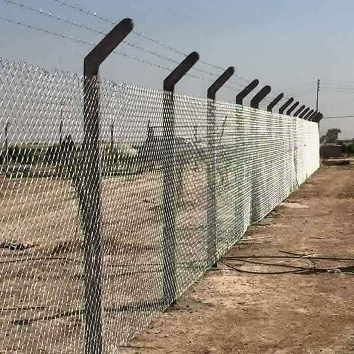 🟣تعلن سكلت سيد جلال  لاسيجة البيارسي ⁦🟣
🔻عن عمل ونصب جميع انواع اسيجة الBRC ⁦⛏️⁩
🔻وعن عمل جميع انواع الاسيجة 
🔻سعر المتر من 6الف 💸الى 10الف 💸حسب الطلب وحسب نوع السيم 
🔻يوجد كادر مختص بالعمل 
🔻للطلب او الاستفسار قم بمراسلة الصفحه او اتصل على الأرقم 
***********
***********
