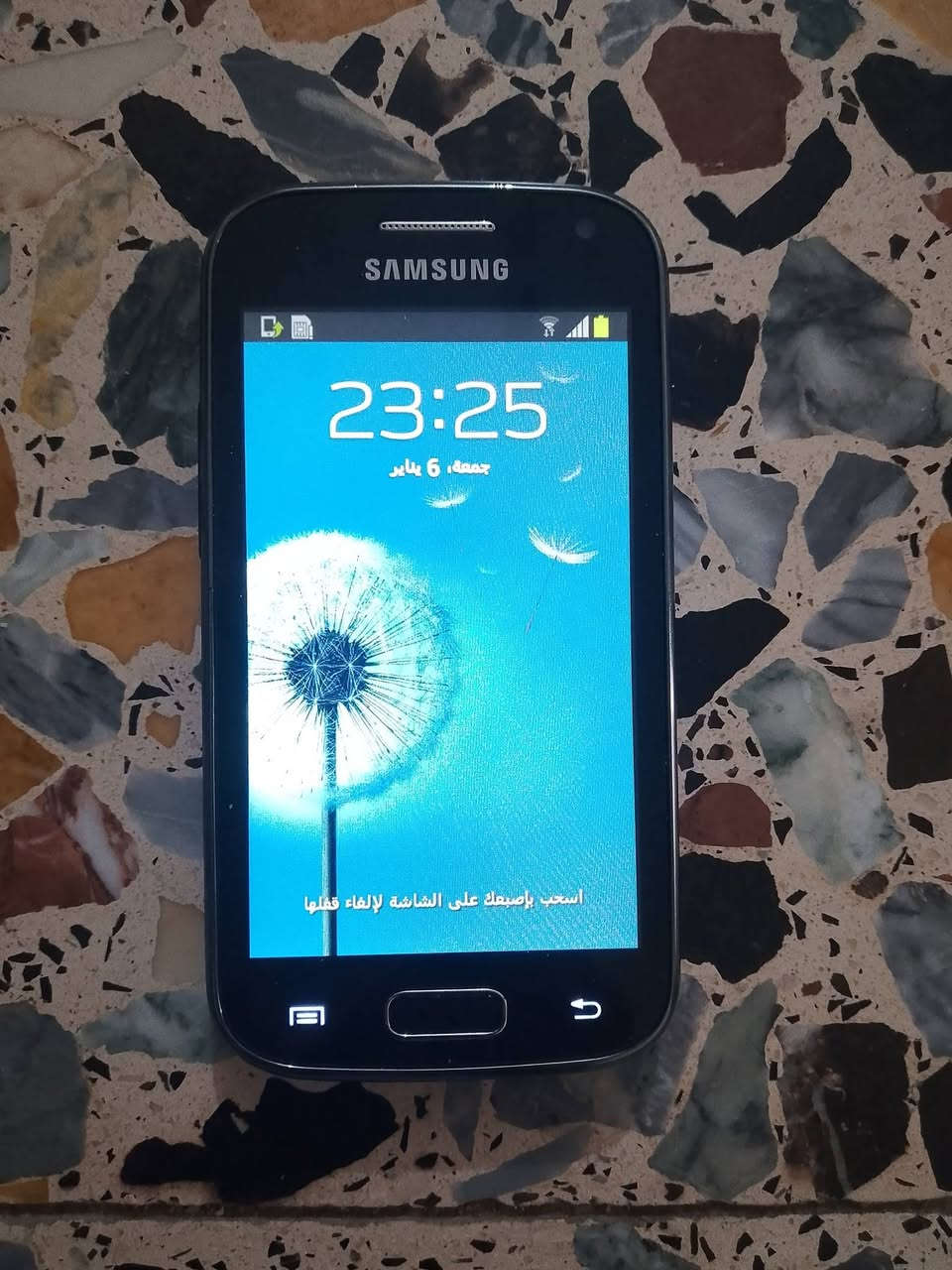 السلام عليكم عندي تليفون جديد الاصلي الباب الاول السعر٣٠وبي مجال بسيط العنوان الأمين الثانية اسكينه رقم الهاتف ***********يوجد واتساب توصيل ماعندي
